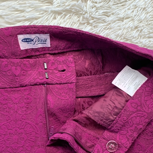 Old navy pixie pant magenta jacquard (RARE) - Picture 4 of 6